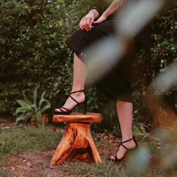 NEW Chinese Laundry Taryn Platform Women's Black Suede Dress Sandals SZ 7.5 - Picture 2 of 6